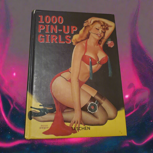 1000 Pin-Up Girls